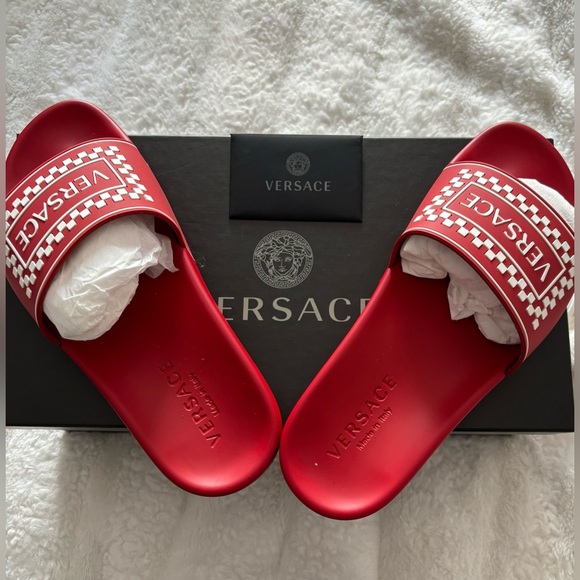 Versace slides - Picture 3 of 4